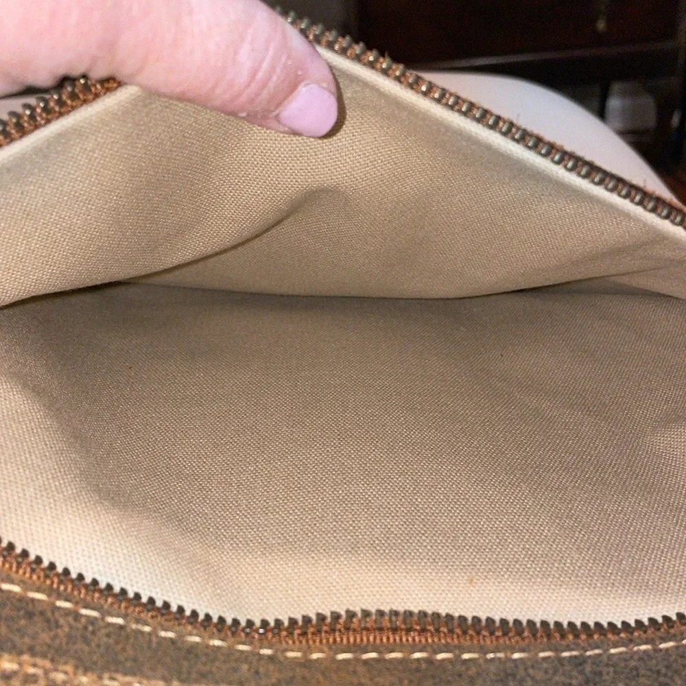 The Territory Ahead laptop/messenger/book bag or a masculine murse. B8